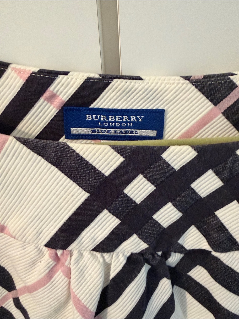 Burberry White Dress with Black & Pink Plaid - Picture 2 of 8